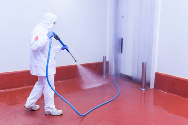Best Animal Enclosure Cleaning  in Mason, TX